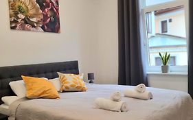 Ferienwohnung Fleiger 3 In Achim Zentrum
